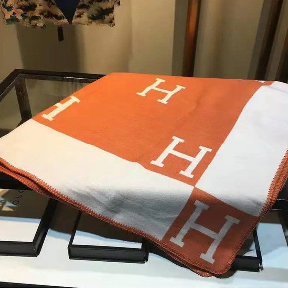 Hermès New Orange and White Blanket NWOT